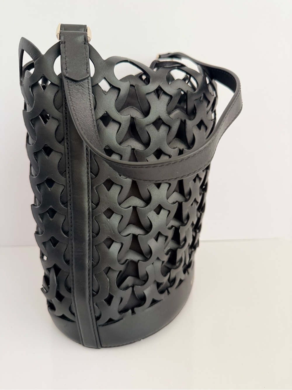 kate spade Black Laser-Cut Leather Bucket Shoulder Bag - Picture 2 of 7
